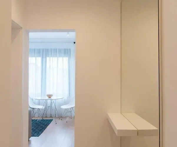 Arbans Cosy Modern In The Center