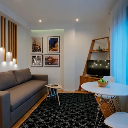 Arbans Cosy Modern In The Center *